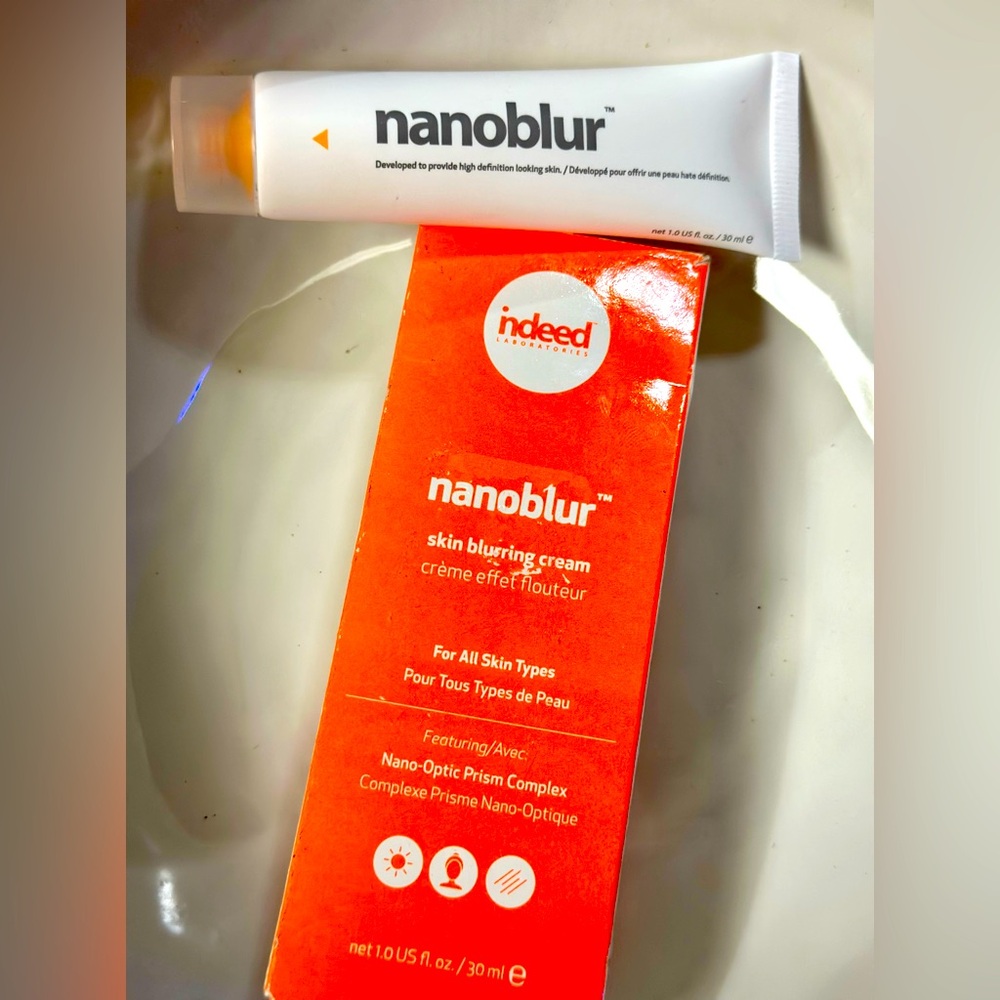 NANOBLUR by INDEED labs NWOT